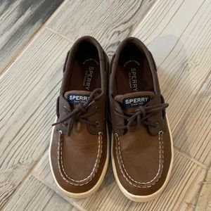 Sperry Topsiders